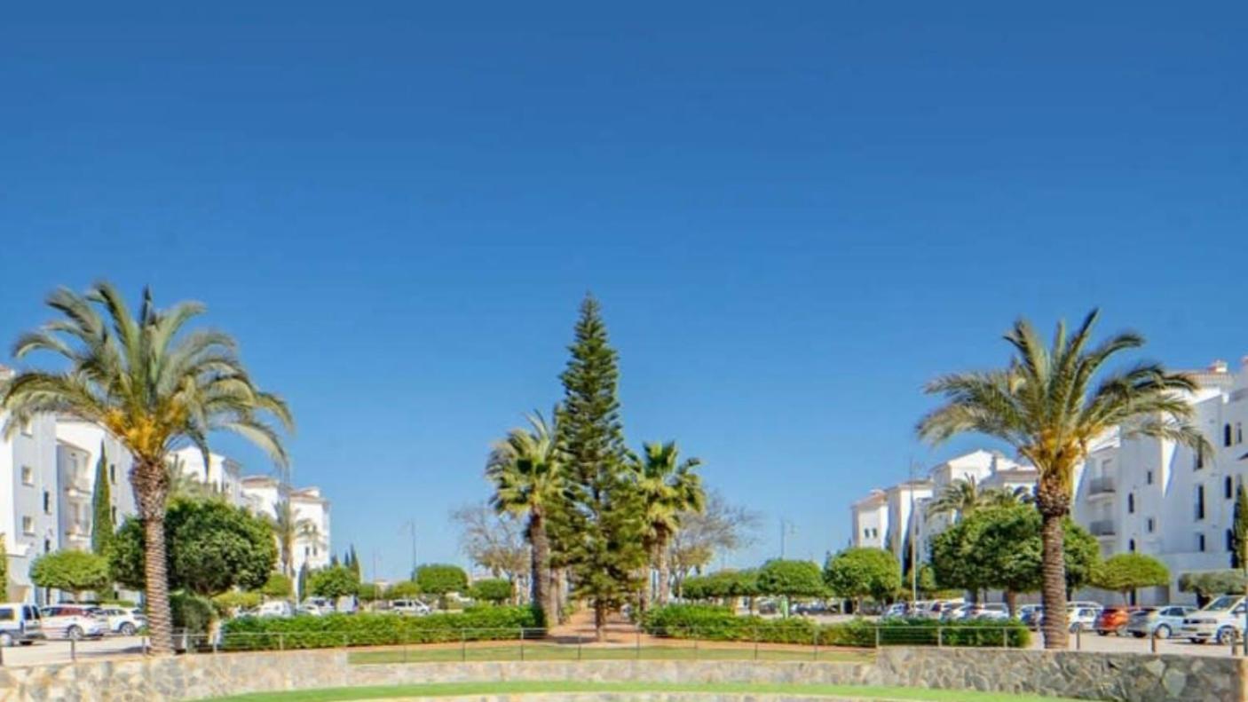 La Torre Golf Resort 罗尔丹 外观 照片